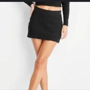 - ❤️10/$20 Nwot skirt